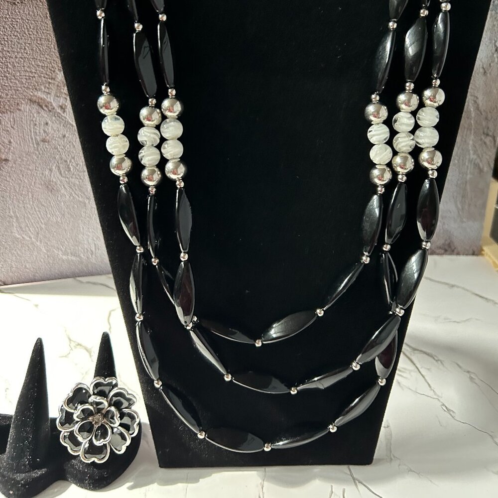 Chunky Black and White Beaded Necklace Silver Tone Three Strand & Flower Ring